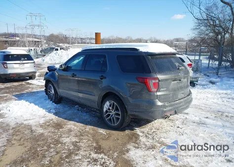2019 Ford Explorer Sport z USA, uszkodzony, nr VIN 1FM5K8GT3KGA82763